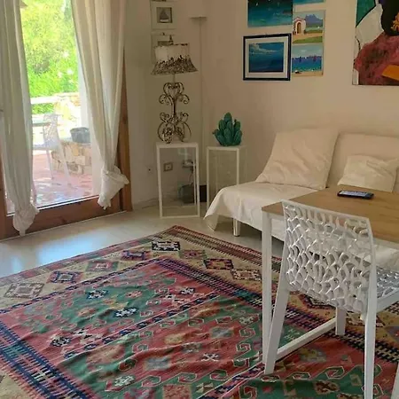 Holiday home Ira Gongilo R9048 *